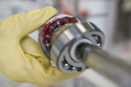 shell gadus grease in testing on a roller bearing